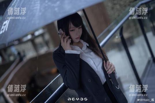 Halo_酱的少女变身，她的cos图片好像在召唤我啊！