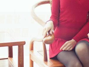 IMiss爱蜜社 – 小丽莎萌萌哒，你这比基尼无圣光的原图，难道是要将色彩和线条玩得如此深邃？