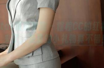 MFStar模范学院 – 程程CC的红裙图册，来了，免费的小礼物真不错！