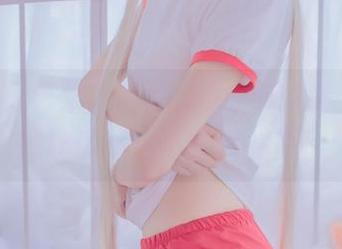 用无圣光记录的制服少女，喵糖映画的创意让你不得不赞叹一声！