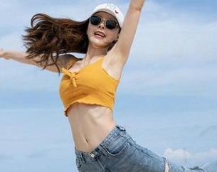 MiStar魅妍社 – 有点幸福的私拍，夏依依的丰腴身姿把我脑补成了美食界的评委！