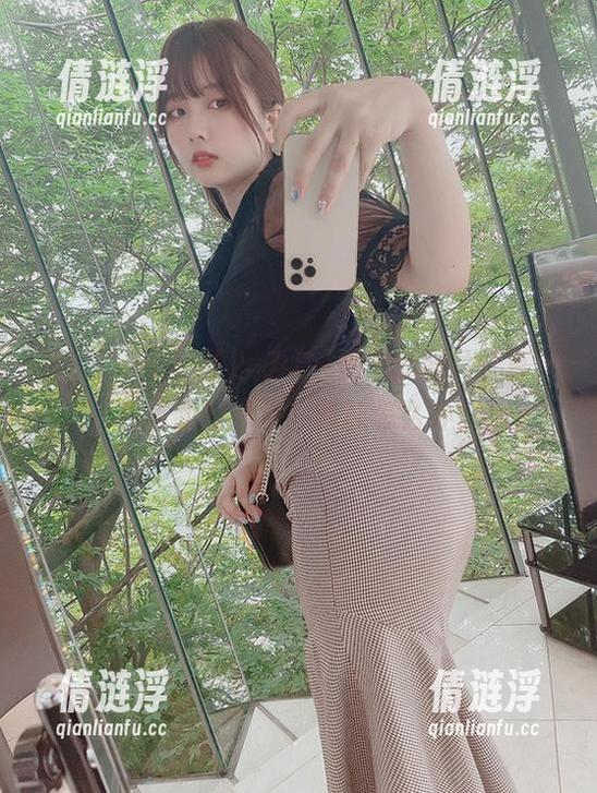 看！Tomiko(とみこ)女王的图片分享，直击我的心灵，我能怎么办？