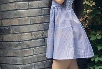 TouTiao头条女神 – 哇，必须重温！童安琪毛衣合集里的每一张都让我想起秋天的味道