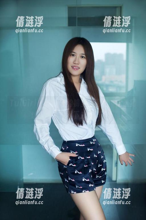 TuiGirl-何奕恋 TuiGirl - 何奕恋的裤里丝图包,精选到让人想一直看下去的节奏。