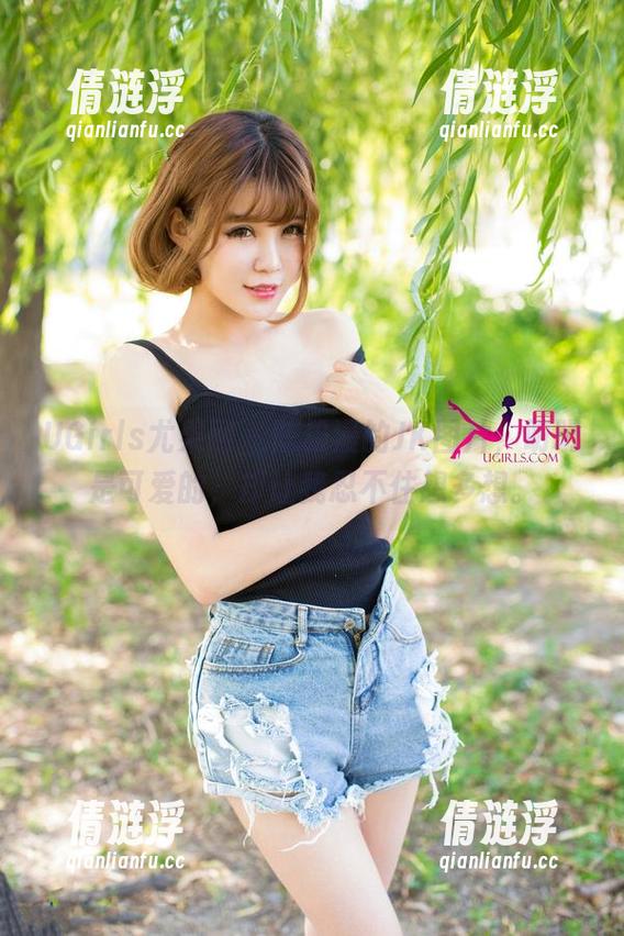 UGirls尤果网 - 陈雅漫的JK图片，明明是可爱的，却让我忍不住想多想。