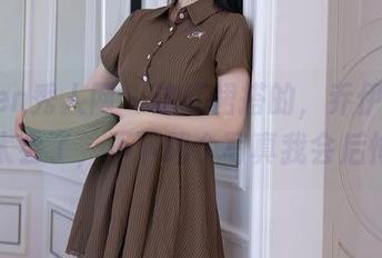 Xiuren秀人网 – 这红裙搭的，乔伊joy真的是太会了，不下载个写真我会后悔的！