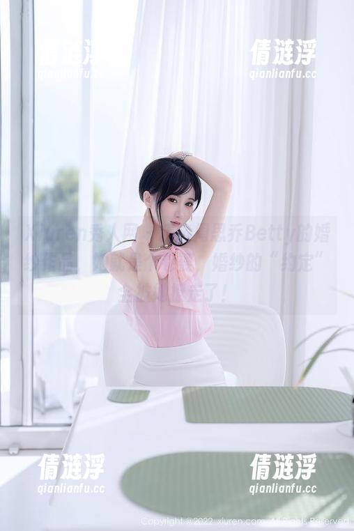 Xiuren秀人网 - 精选周思乔Betty的婚纱作品，她就是个卷婆，婚纱的“约定”全被她撩走了！