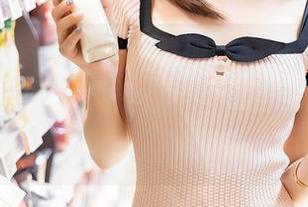 Xiuren秀人网 – 镂空内衣黑丝西装——周慕汐fairy的写真集分享让你嗅到流行的小风潮，不试试吗？