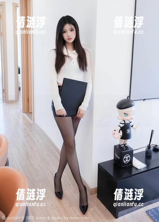 Xiuren秀人网-小九月 Xiuren秀人网 - 小九月私房图包里的“女王”,看着都想做她的小跟班!