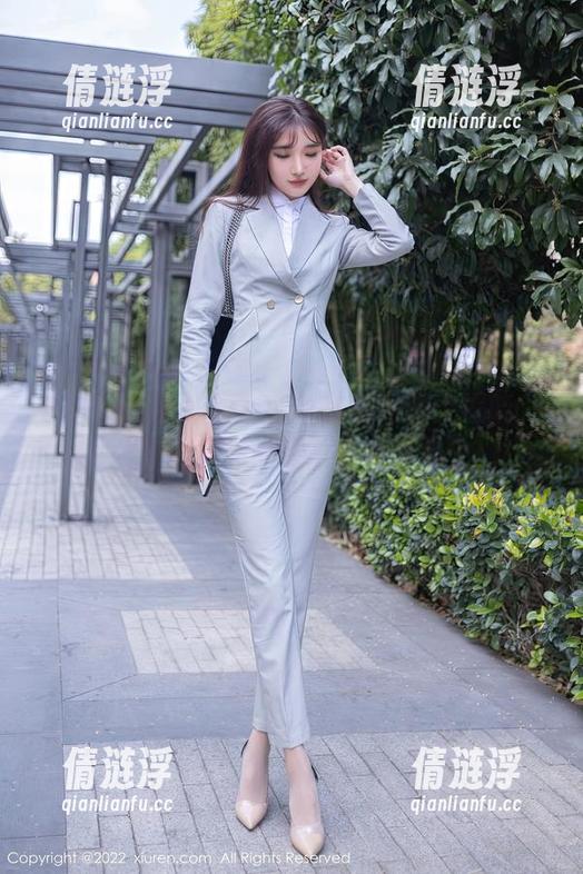 Xiuren秀人网 - 小肉肉咪和服大揭晓，最新分享你的无敌穿搭斗争。