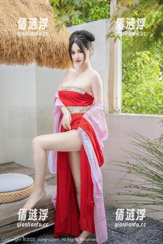 Xiuren秀人网 - 小逗逗转身做御姐，全套图片把我晃得一路闪瞎！