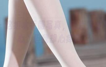 丽柜 – 这组水手服写真，肖肖完全不带走心，但我却心痒痒。