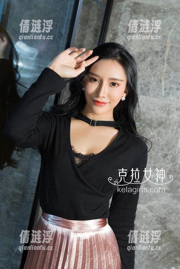 克拉女神 - 看，慕菲把图库里裤里丝的演绎推到了新高度