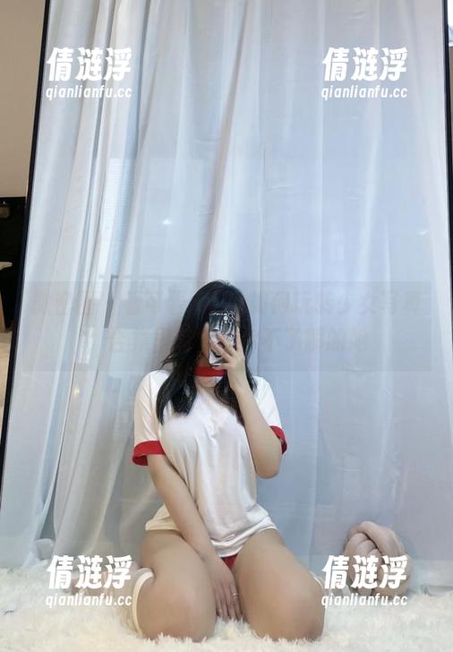 微密圈 - 看可馨juicy如何玩转少女写真，合集里有很多你不了解的她