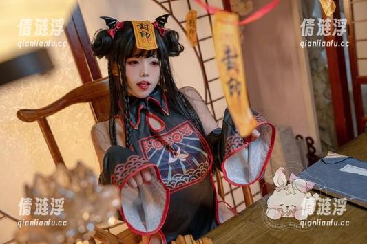 咬一口兔娘的皮衣写真集：让我们不说不语，静静发光