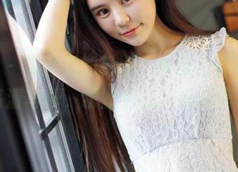 嗲囡囡 – 看得见的粉嫩，陈雅漫VICKY的高清写真，粉嫩到想给她写信。