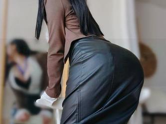 女主K在可爱制服中闪耀，作品集高清得不敢相信！
