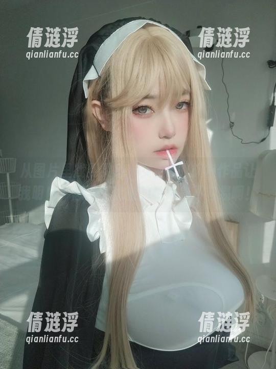 从图片里找到灵感，女主K的旗袍作品让我明白，想当个优雅的姑娘并不容易啊！