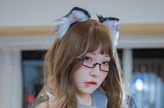 图包福利：小泉学姐吖展现风纪委员不为人知的小侧面