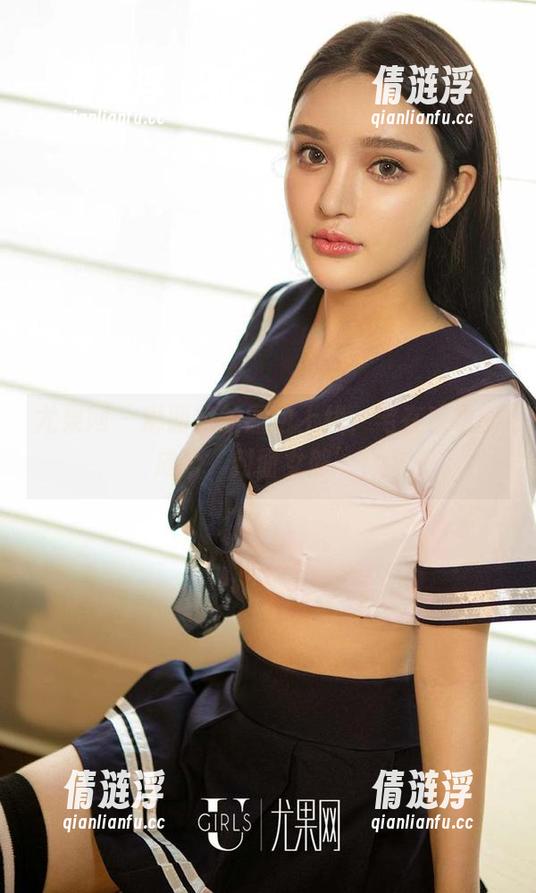 尤果网 - 琳丽家的图包上线，宅在家也能成为‘封面女郎’！
