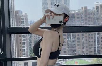 微密圈 – 图片打卡：左公子666今天的辣照和我的无奈新更新齐飞。