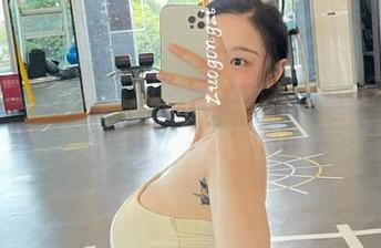微密圈 – 白裙随风飘，左公子666的原图大放送，免费的哦