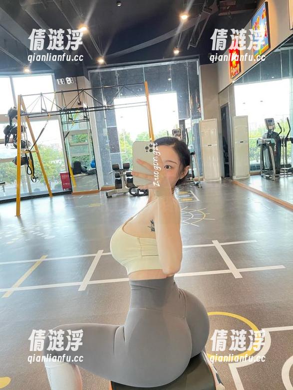 微密圈 - 白裙随风飘，左公子666的原图大放送，免费的哦
