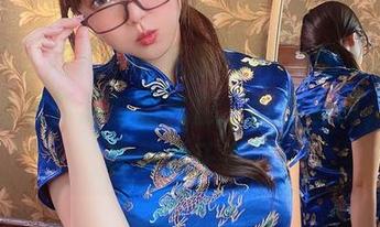微密圈 – 照片中的张思允nice配上灰丝，是种简单却深刻的气息，跟你说啊，不能理解太正常。