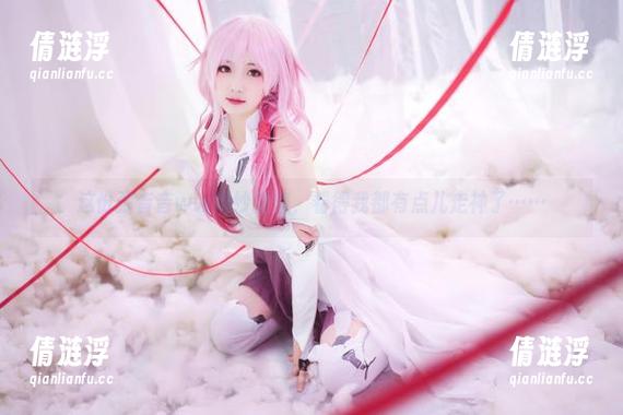 这份弥音音ww婚纱图集，看得我都有点儿走神了……