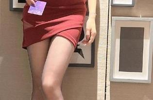 微密圈 – 徐莉芝的黑丝与枣红裙，资源那可是让人心痒痒的！