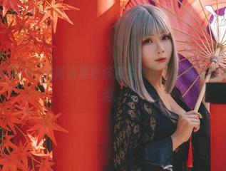 下载这位末夜787的高清黑色漆皮兔女郎，让寂寞的夜晚多点乐趣。