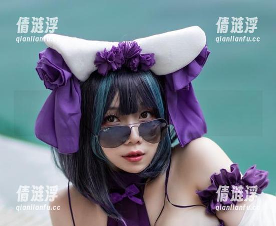 末夜787的红裙原图，惊！我差点把自行车当马车骑了！