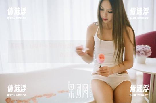 果团网 - 白衬衫与周妍希在线合集，每一帧都是对时光的呼唤，也许我们都在对视。