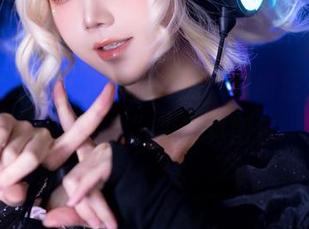 “楚楚子w：这旗袍穿的，时崎狂三都要不服了！”｜写真图包
