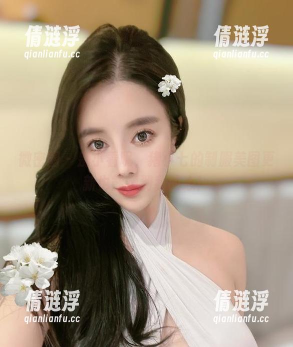猪小七 微密圈 - 别小看呢,猪小七的制服美图更新也能撩到我的心!