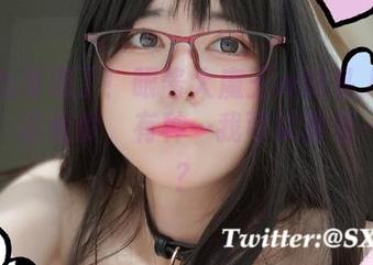 不小心发现了！眼酱大魔王w的私人养物图包，这角度，有种…我可以再看一次吗？