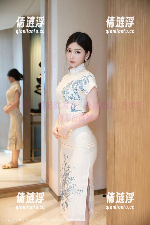 秀人网-司妃SL 秀人网 - 司妃SL写真:看裤里丝,方才懂得那份微妙