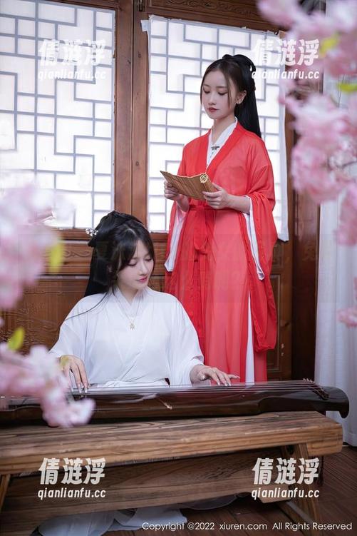 秀人网 - 夏沫沫tifa的兔女郎写真，兔耳朵怎么这么俏啊？