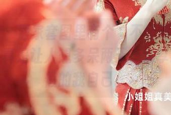 秀人网 – 居家套图里有个“不经意”的夏雪爱，真是让人想多呆两天，分享给想放假的我自己。
