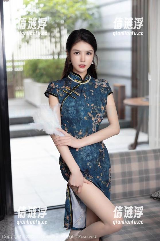 秀人网 - 媃柔rourou的高空写真——想象中的空姐时刻，分享你的妄想吧！