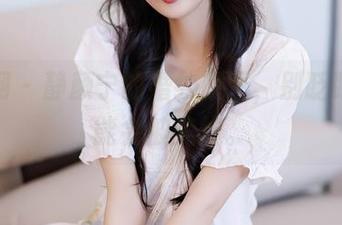 秀人网 – 静颜宁的婚纱原图，别眨眼，可能会被美炸。