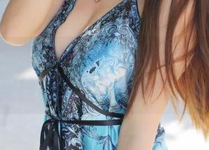 美媛馆 – 一窥伊小七MoMo的精选作品，裤里丝让人想要更多耍花样！