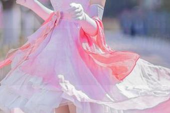 羽天shine×比基尼，cos得如此随性，套图也骄傲得很！
