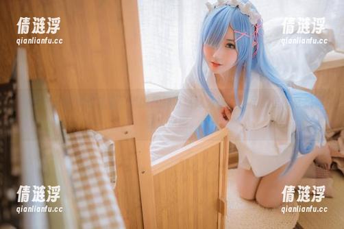羽生三未和她的礼服，谁能想到可以这么搭！作品集里的玄机真让人佩服。
