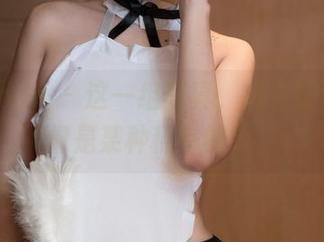 花漾show – 这一组写真，方子萱清纯得像是某种稀有的花。