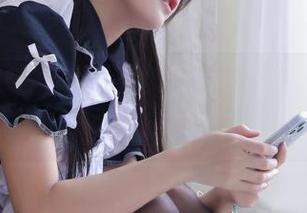 相见恨晚的女仆装哦，苏嫣嫣阿姨的美图合集减龄百岁！