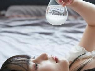 蜜桃社 – 陆萱萱Cecilia的白色合集，难道是要晋级至国宝级？