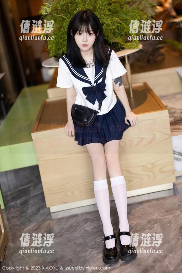 语画界-cherry绯月樱 语画界 - 精选自拍大赏:cherry绯月樱的每一张都在纠正宇宙的对称问题!