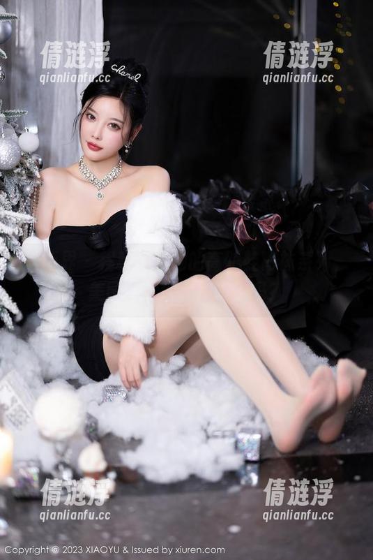 语画界-程程程 语画界 - 程程程和她的高跟鞋筒袜系列,美图小食堂,你吃了吗?