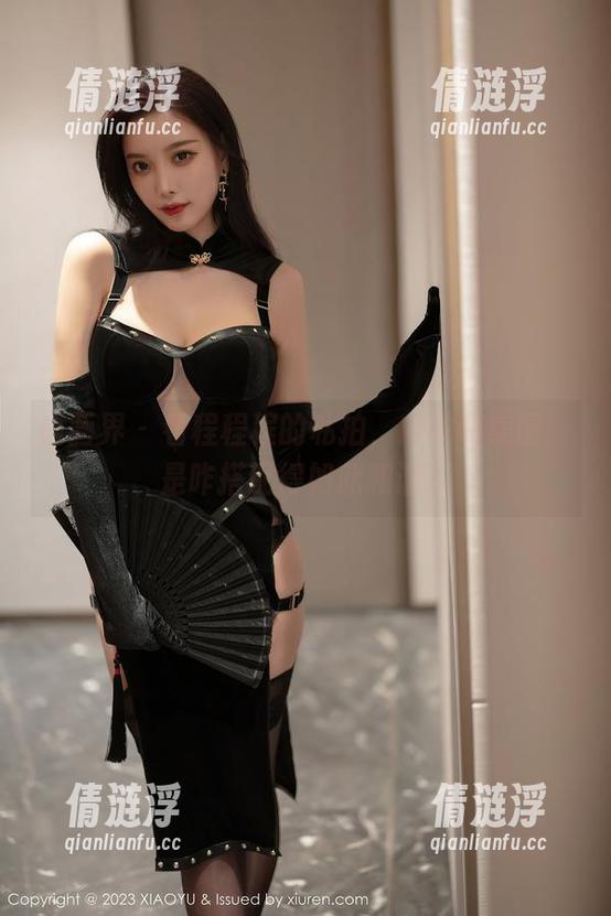 语画界 - 看程程程的私拍，内衣和美图，是咋搭配得如此和谐？